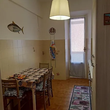 Casa Ilanfra - Appartamenti Gabbiano, Farfalla E Stella Marina Piombino Exterior photo