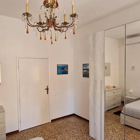 Casa Ilanfra - Appartamenti Gabbiano, Farfalla E Stella Marina Piombino Exterior photo