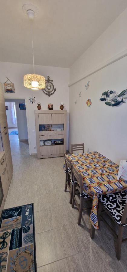 Casa Ilanfra - Gabbiano, Farfalla E Stella Marina *