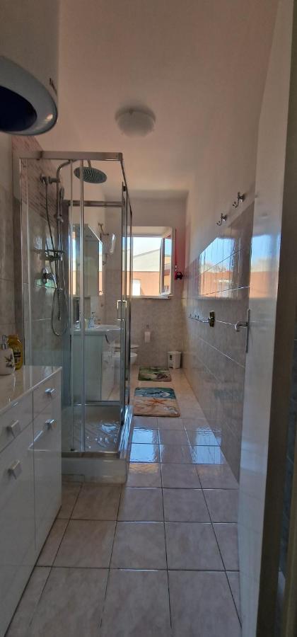 Casa Ilanfra - Gabbiano, Farfalla E Stella Marina *